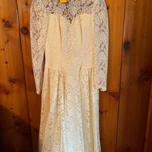 Vintage Wedding Dress